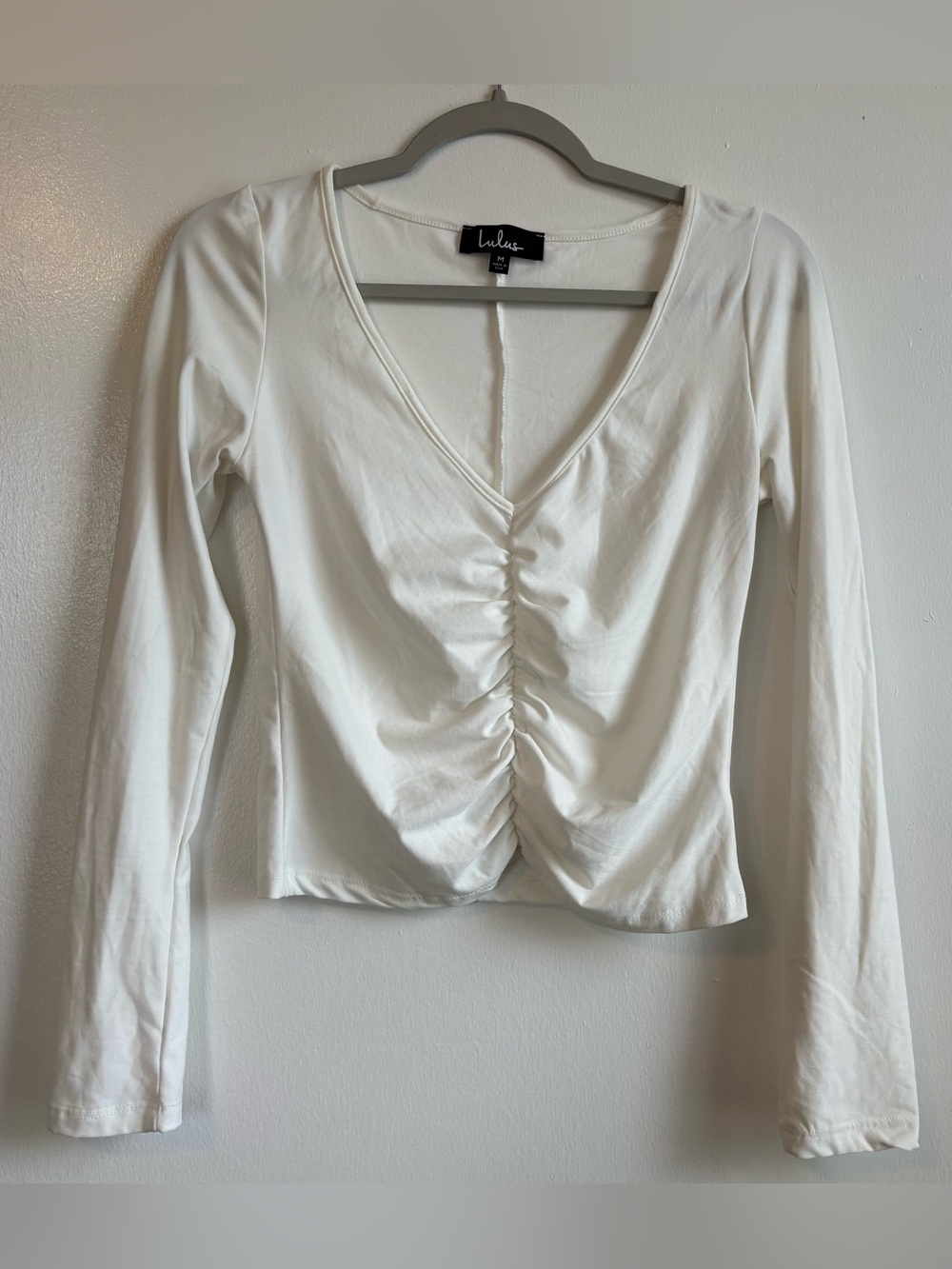 Lulus White Ruched V-Neck Long Sleeve Stretch Pullover Top Women’s M